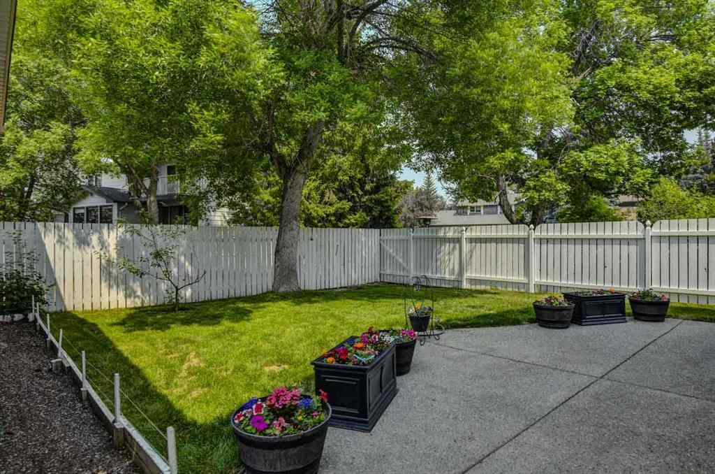 MLS® A2229311 - 623 Lake Simcoe Close SE in Lake Bonavista Calgary, Residential