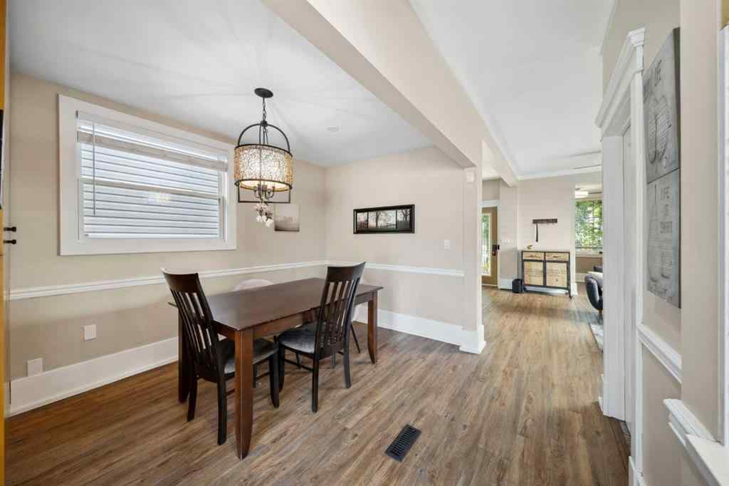 MLS® A2229333 - 412 17 Avenue NW in Mount Pleasant Calgary, Residential