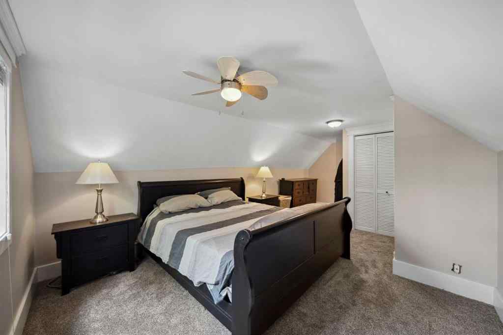 MLS® A2229333 - 412 17 Avenue NW in Mount Pleasant Calgary, Residential