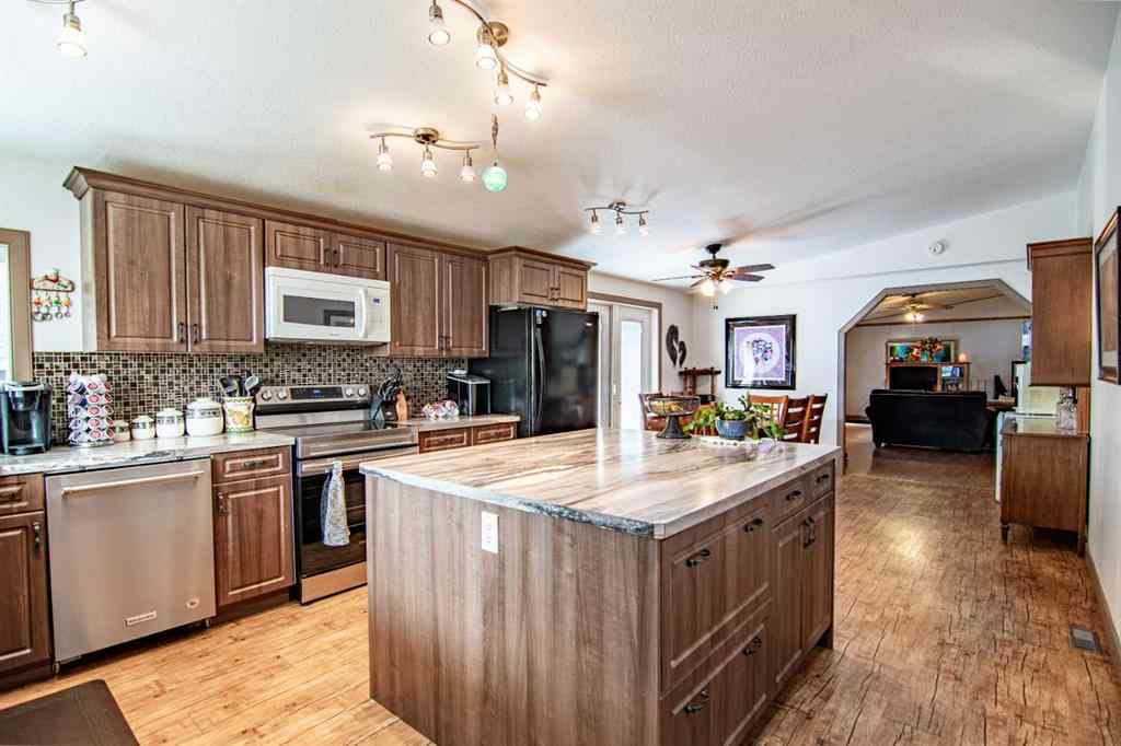 MLS® A2229343 - 36439 Range Road 20A   in NONE Rural Red Deer County, Residential