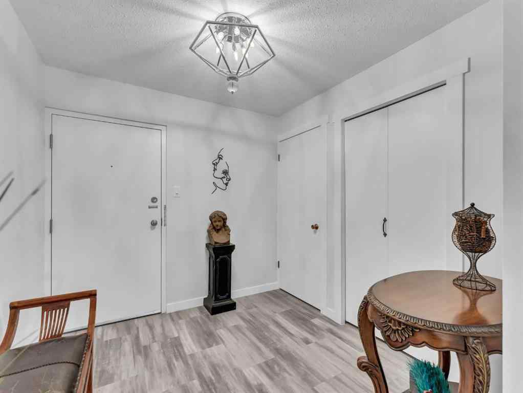 MLS® A2229352 - Unit #1 1165 16 Street NE in Northeast Crescent Heights Medicine Hat, Residential