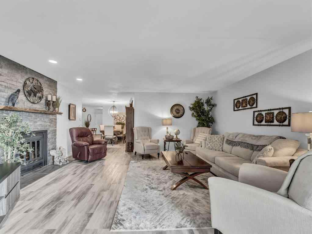 MLS® A2229352 - Unit #1 1165 16 Street NE in Northeast Crescent Heights Medicine Hat, Residential