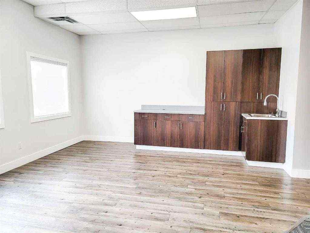 MLS® A2229361 - 9931 100 Avenue  in Central Business District Grande Prairie, Commercial