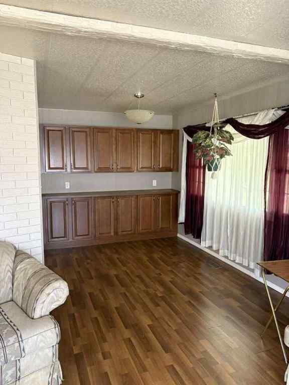 MLS® A2229402 - 4601 50 Avenue  in Daysland Daysland, Residential