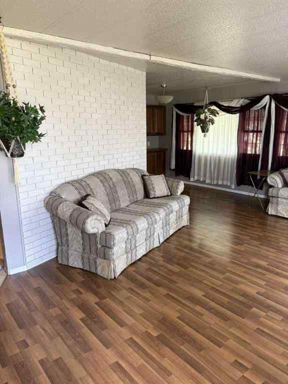 MLS® A2229402 - 4601 50 Avenue  in Daysland Daysland, Residential
