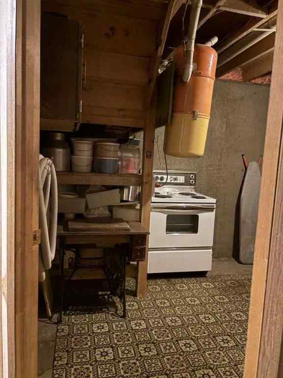 MLS® A2229402 - 4601 50 Avenue  in Daysland Daysland, Residential