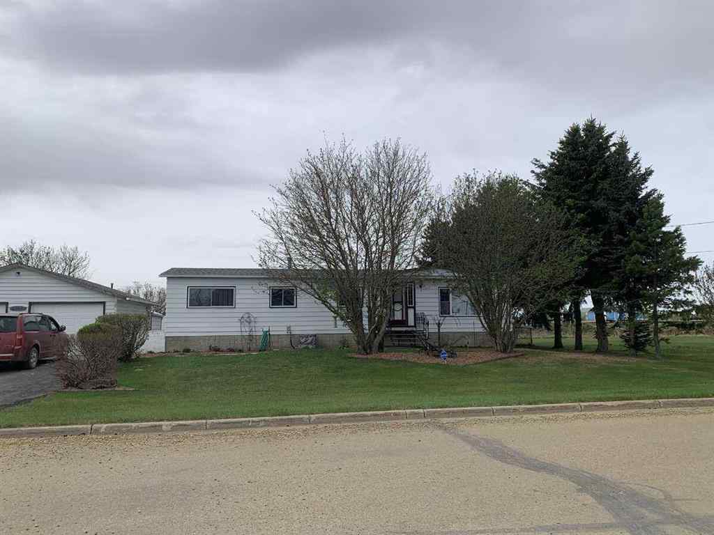MLS® A2229402 - 4601 50 Avenue  in Daysland Daysland, Residential
