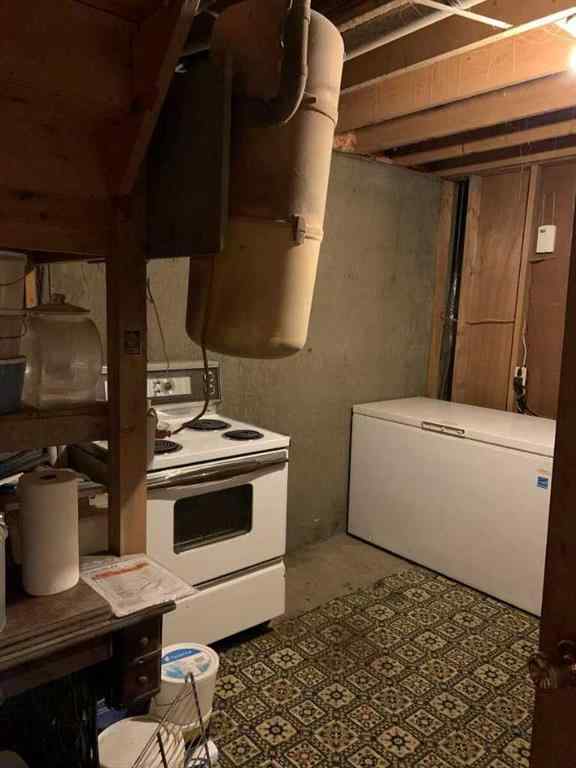 MLS® A2229402 - 4601 50 Avenue  in Daysland Daysland, Residential