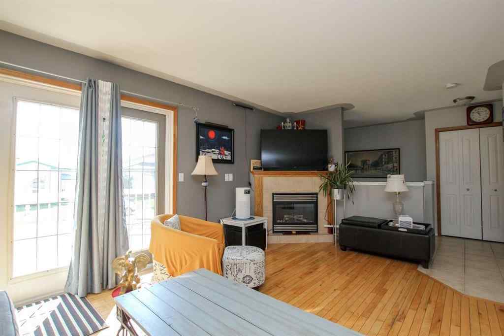 MLS® A2229423 - Unit #1 4622 44 Street  in Palo Sylvan Lake, Residential