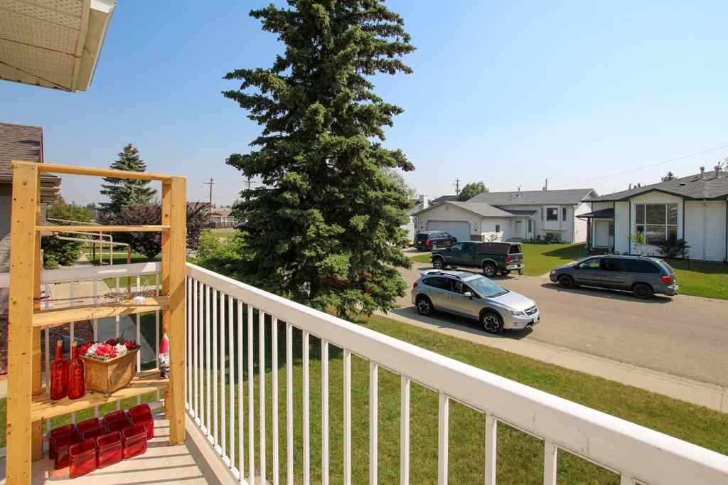 MLS® A2229423 - Unit #1 4622 44 Street  in Palo Sylvan Lake, Residential