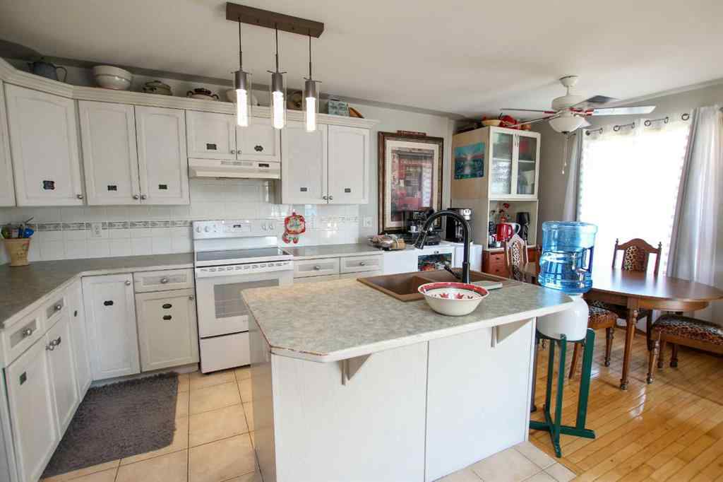 MLS® A2229423 - Unit #1 4622 44 Street  in Palo Sylvan Lake, Residential