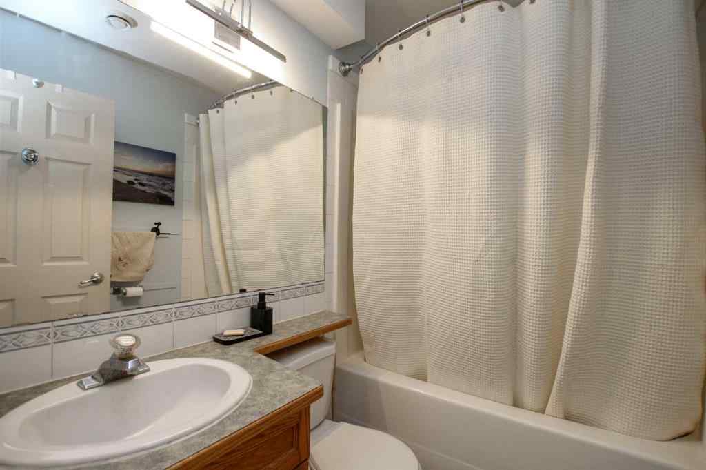 MLS® A2229423 - Unit #1 4622 44 Street  in Palo Sylvan Lake, Residential