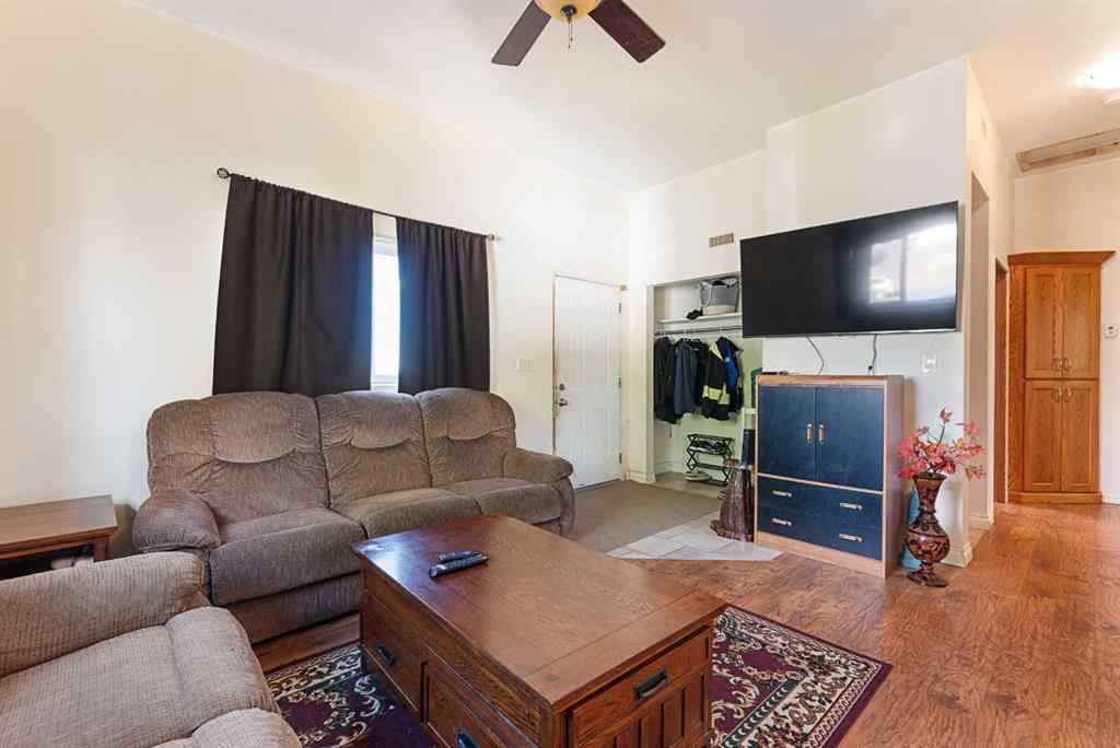 MLS® A2229452 - 18 3 Avenue SE in NONE Marshall, Residential