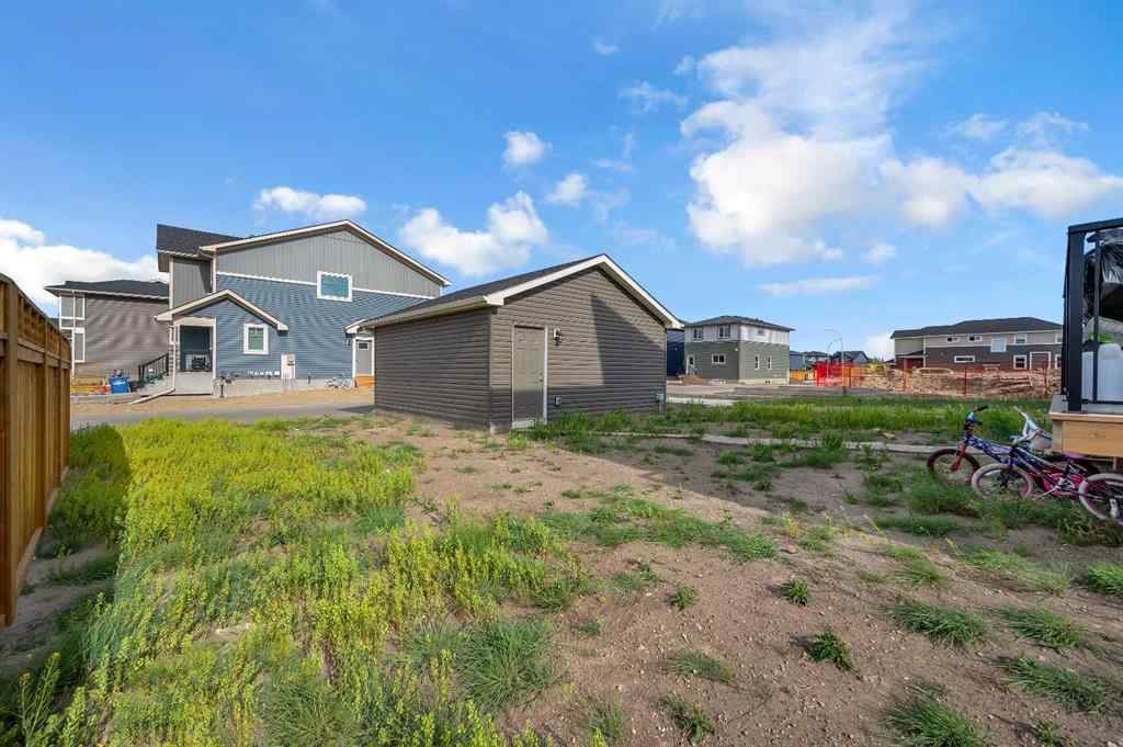MLS® A2229457 - 1422 Midtown Link SW in Midtown Airdrie, Residential