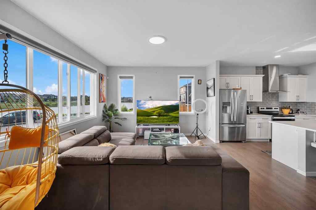 MLS® A2229457 - 1422 Midtown Link SW in Midtown Airdrie, Residential