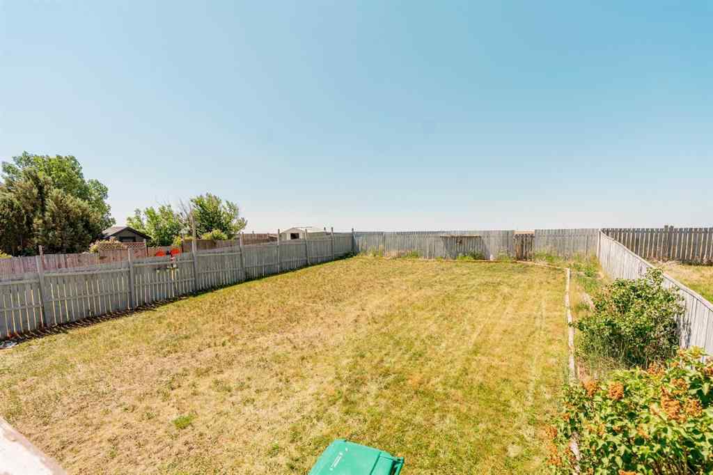 MLS® A2229483 - 199 Mt Crandell Crescent W in Mountain Heights Lethbridge, Residential