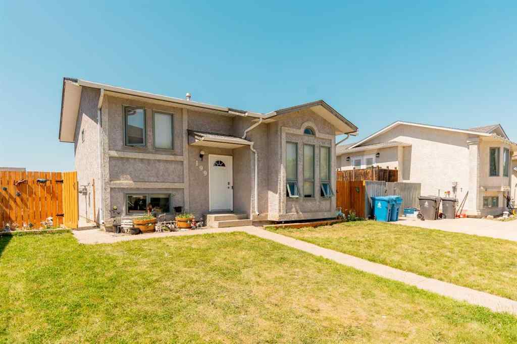 MLS® A2229483 - 199 Mt Crandell Crescent W in Mountain Heights Lethbridge, Residential