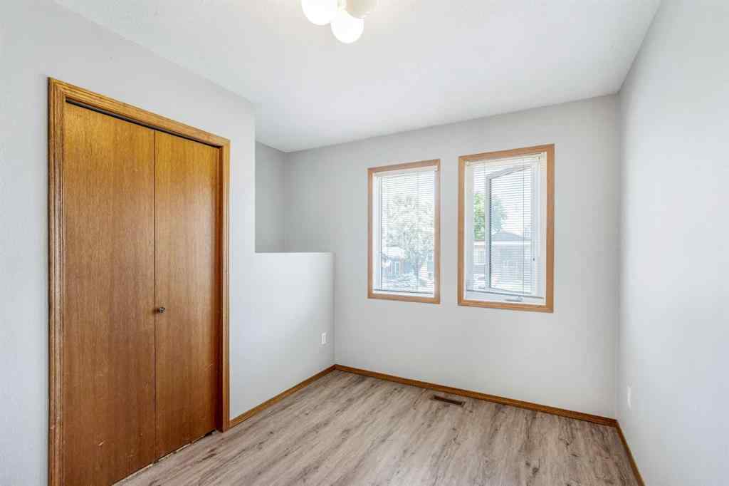 MLS® A2229483 - 199 Mt Crandell Crescent W in Mountain Heights Lethbridge, Residential