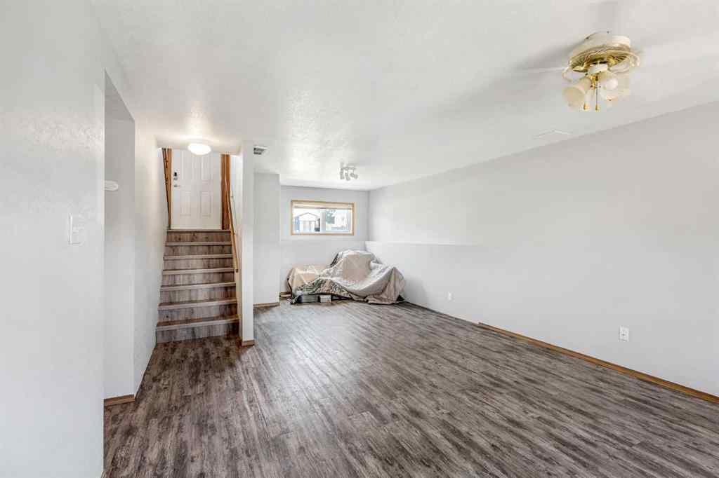 MLS® A2229483 - 199 Mt Crandell Crescent W in Mountain Heights Lethbridge, Residential