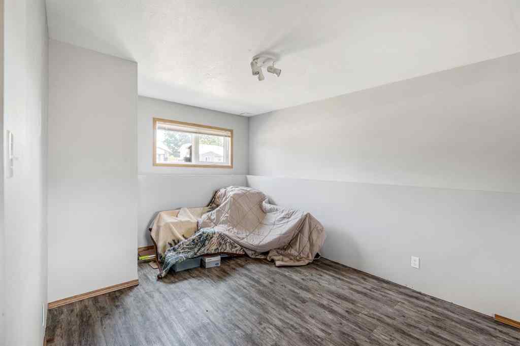 MLS® A2229483 - 199 Mt Crandell Crescent W in Mountain Heights Lethbridge, Residential