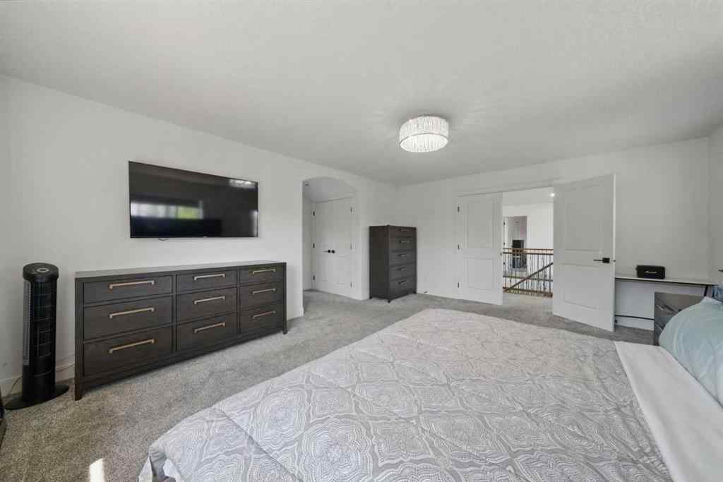 MLS® A2229513 - 31 Lynx Meadows Court NW in NONE Calgary, Residential