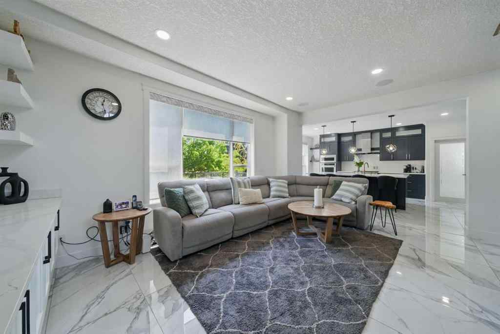 MLS® A2229513 - 31 Lynx Meadows Court NW in NONE Calgary, Residential