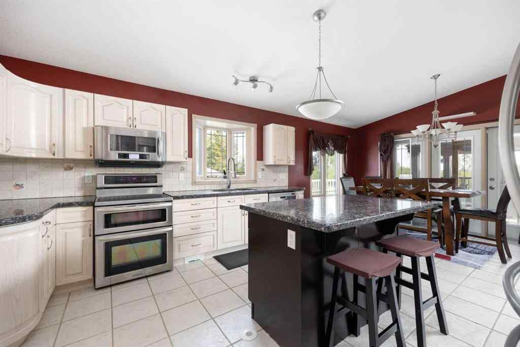 MLS® A2229540 - 25 FREESTONE Way  in Saprae Creek Estates Saprae Creek, Residential