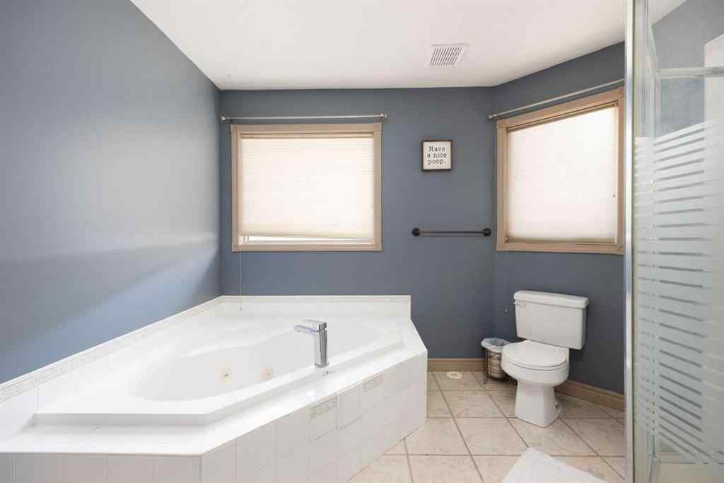 MLS® A2229540 - 25 FREESTONE Way  in Saprae Creek Estates Saprae Creek, Residential