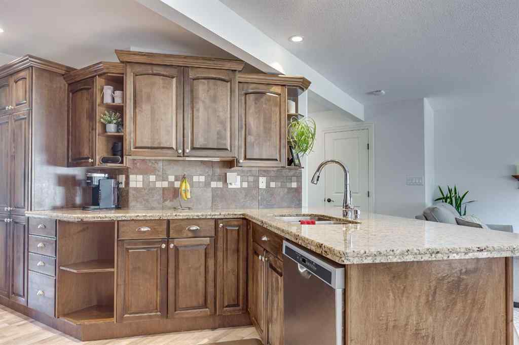 MLS® A2229566 - 47 Aldrich Close  in Anders South Red Deer, Residential