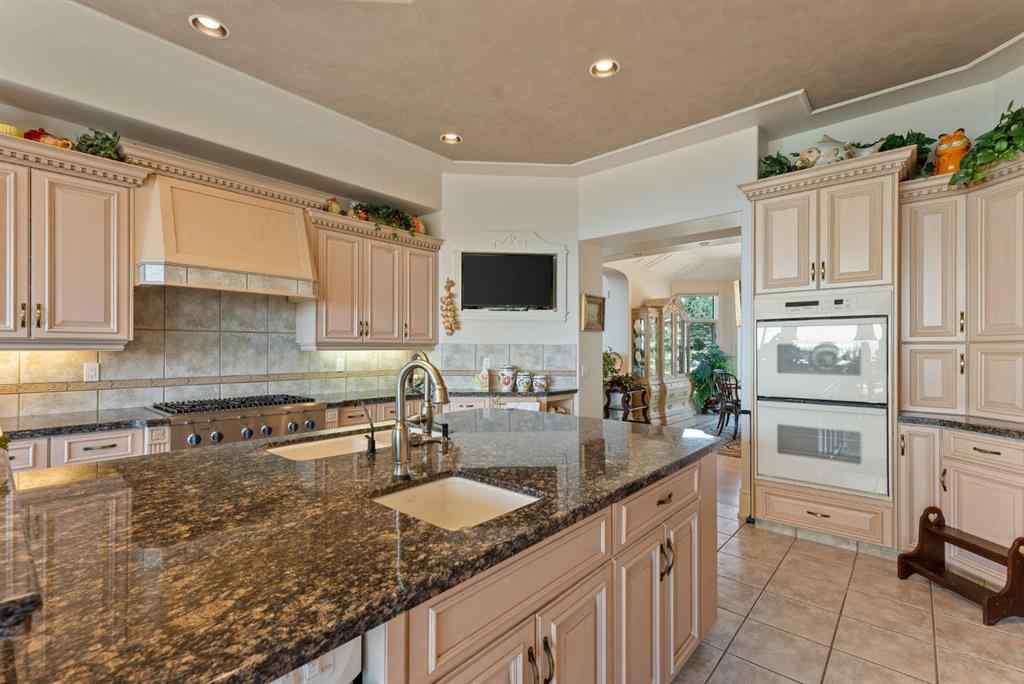 MLS® A2229608 - 31 Pinnacle Ridge Drive SW in Pinnacle Ridge Rural Rocky View County, Residential