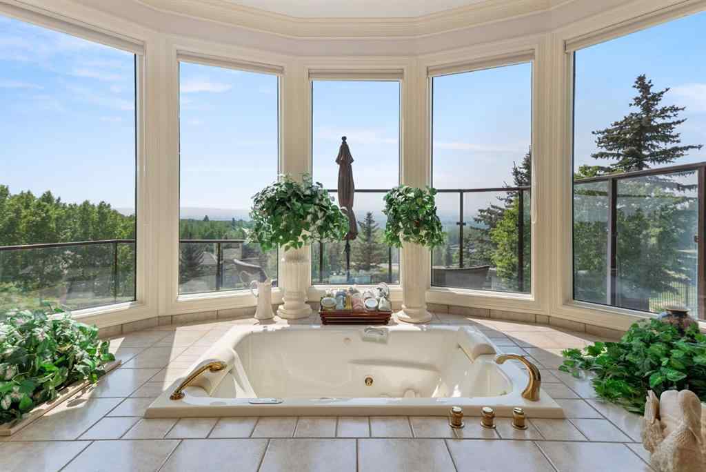 MLS® A2229608 - 31 Pinnacle Ridge Drive SW in Pinnacle Ridge Rural Rocky View County, Residential