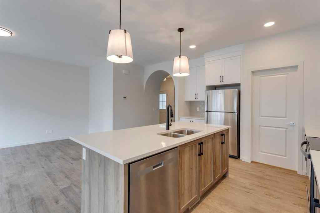 MLS® A2229618 - 807 Bayview Terrace SW in Bayview Airdrie, Residential