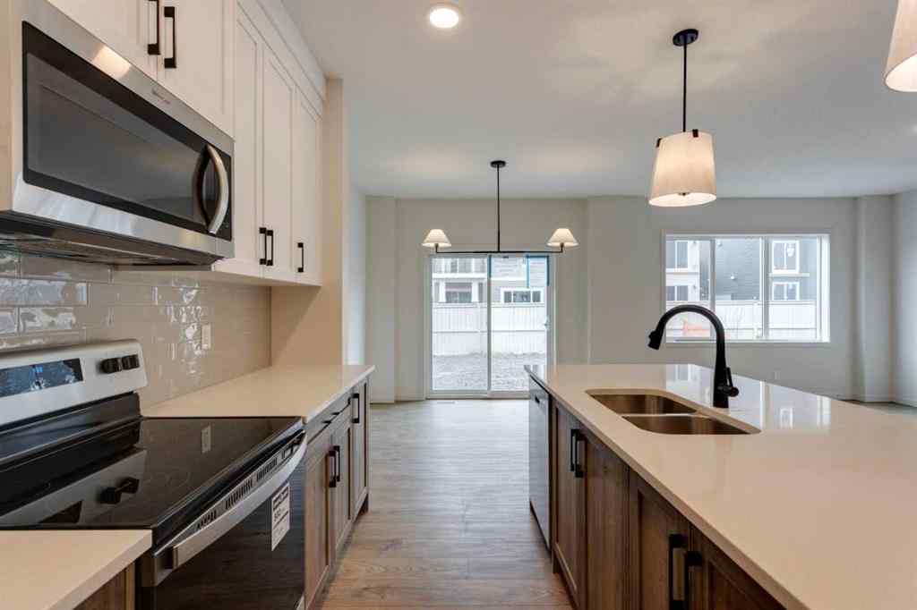 MLS® A2229618 - 807 Bayview Terrace SW in Bayview Airdrie, Residential