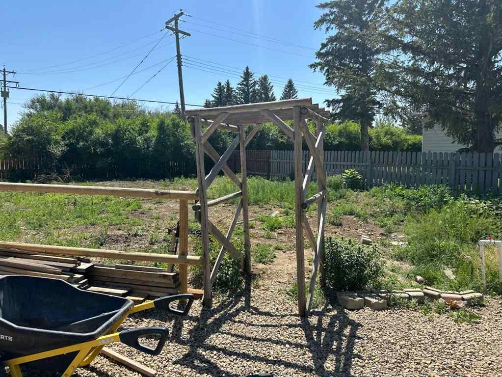 MLS® A2229621 - 20 2 Avenue  in NONE Rolling Hills, Residential