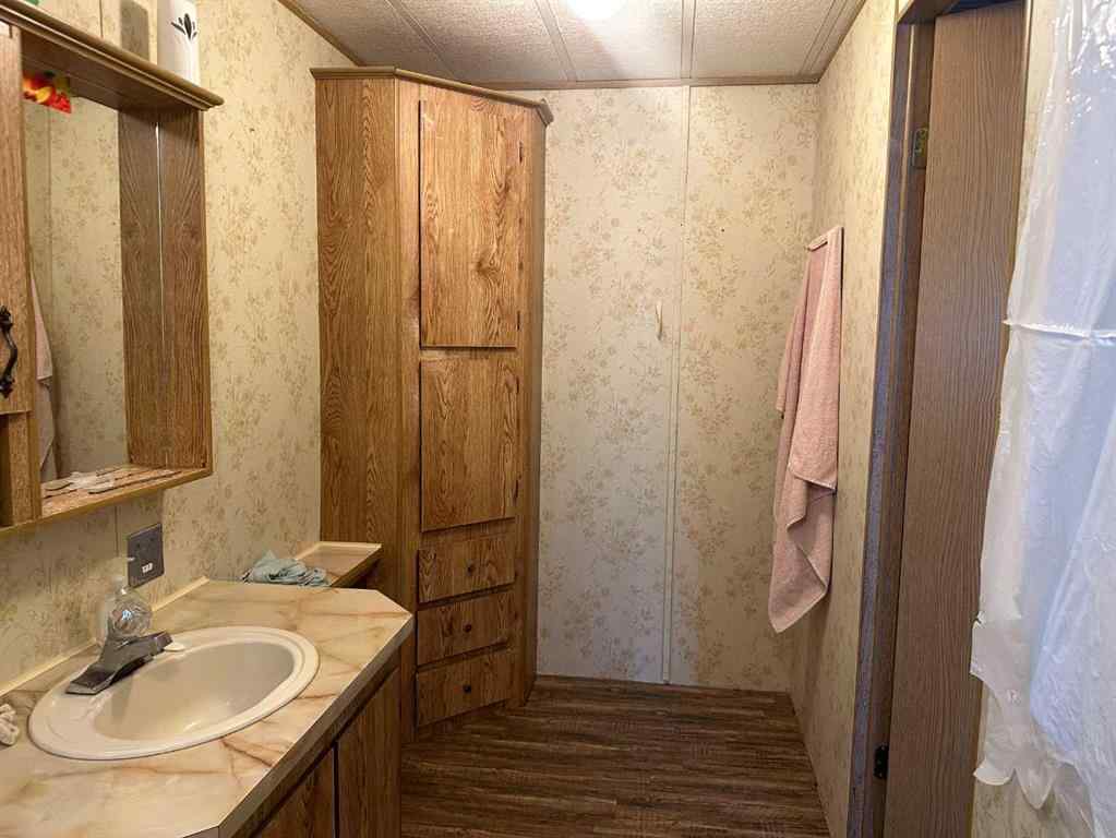 MLS® A2229621 - 20 2 Avenue  in NONE Rolling Hills, Residential