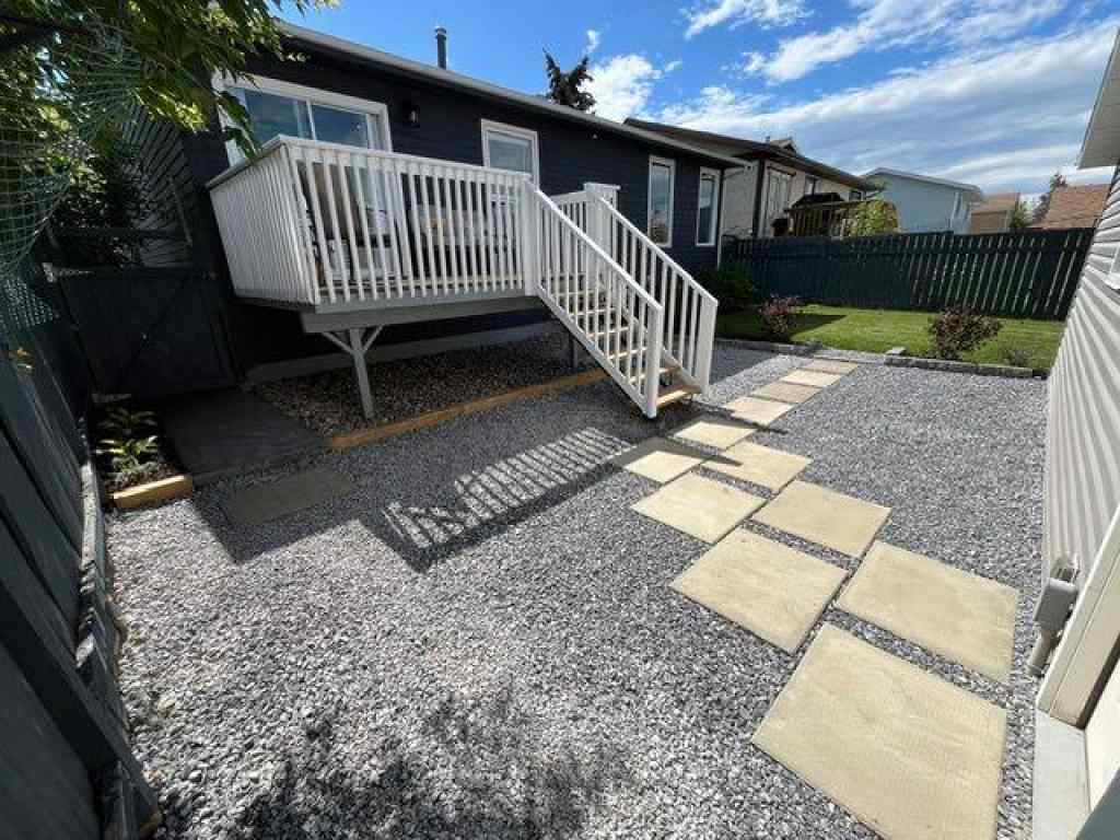 MLS® A2229631 - 1312 10 Avenue SE in Sunrise Meadows High River, Residential