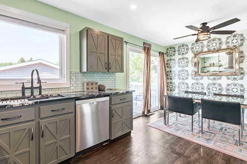MLS® A2229631 - 1312 10 Avenue SE in Sunrise Meadows High River, Residential