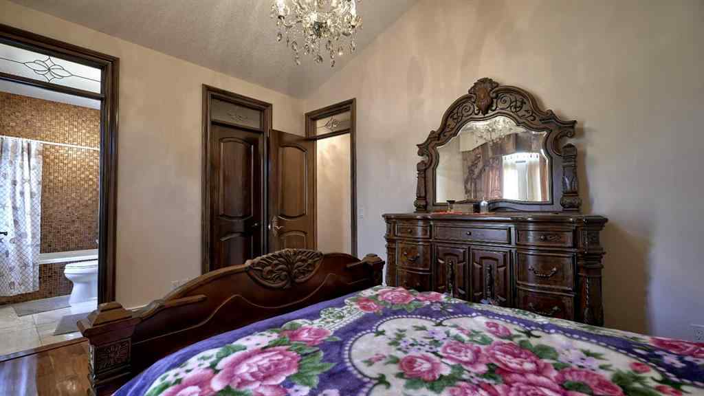 MLS® A2229632 - 1911 13 Avenue NW in Hounsfield Heights/Briar Hill Calgary, Residential