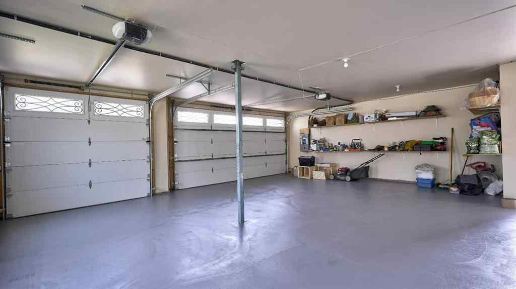 MLS® A2229632 - 1911 13 Avenue NW in Hounsfield Heights/Briar Hill Calgary, Residential