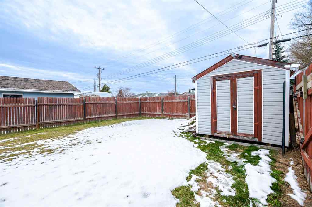 MLS® A2229659 - 4901 51 Street  in NONE Valleyview, Residential