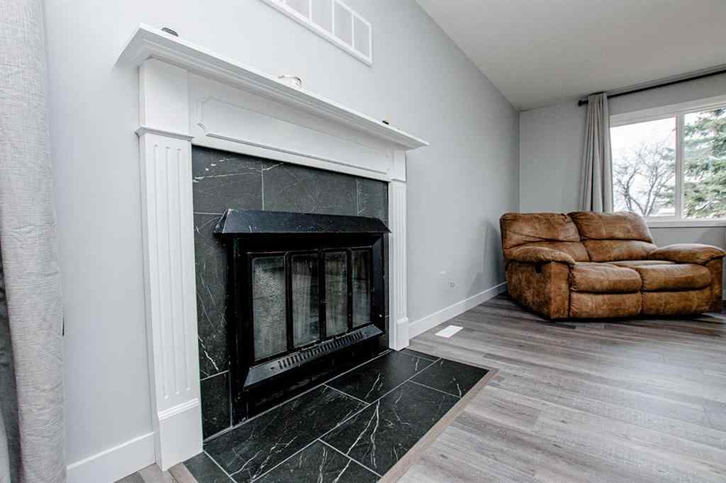 MLS® A2229659 - 4901 51 Street  in NONE Valleyview, Residential