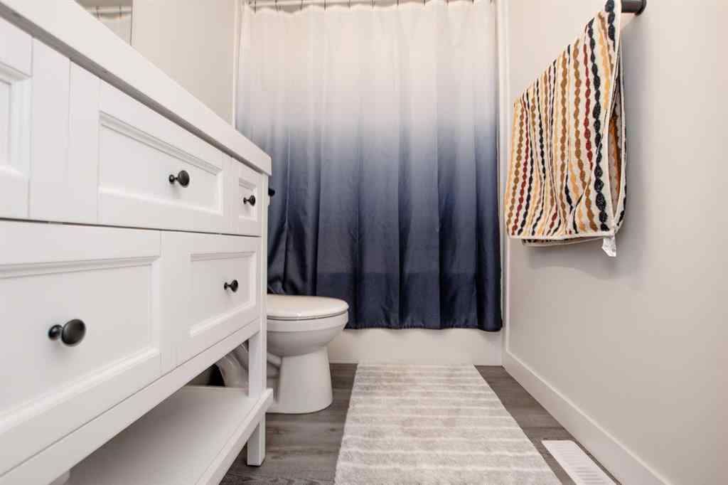 MLS® A2229659 - 4901 51 Street  in NONE Valleyview, Residential