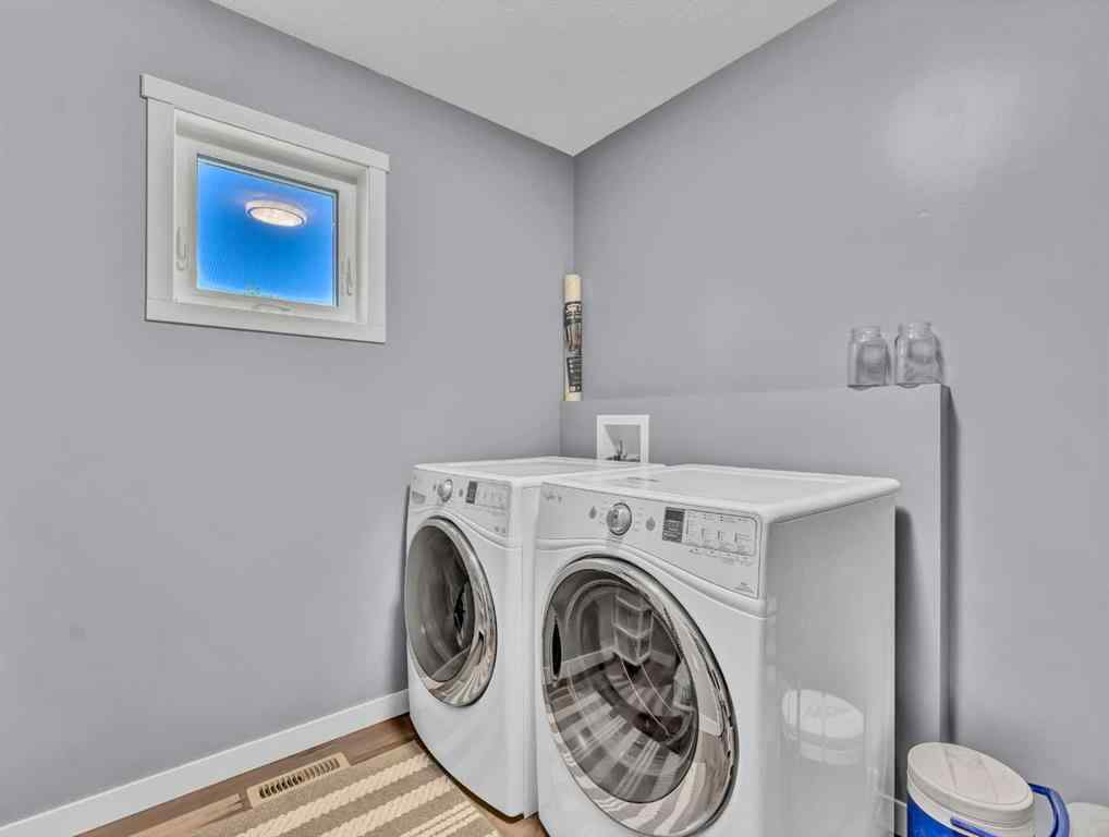 MLS® A2229661 - 159 Elgin Street  in NONE Irvine, Residential