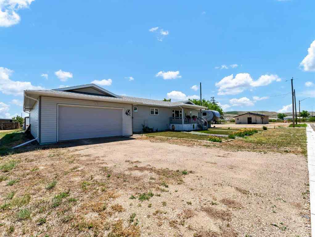MLS® A2229661 - 159 Elgin Street  in NONE Irvine, Residential