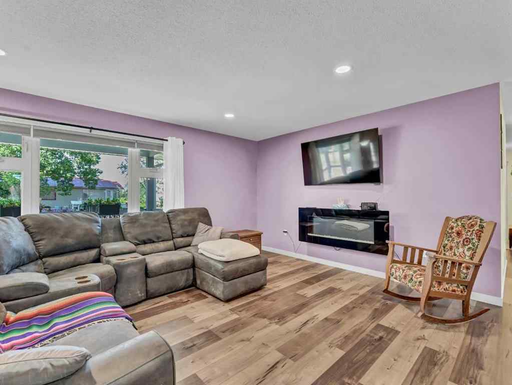 MLS® A2229661 - 159 Elgin Street  in NONE Irvine, Residential