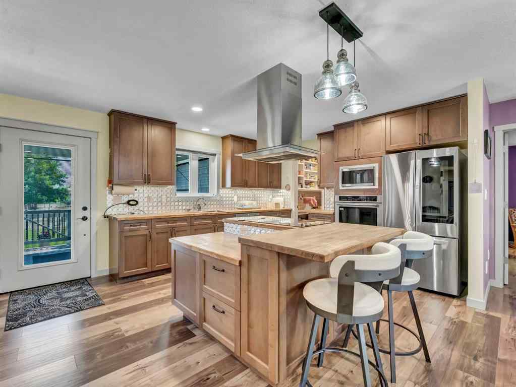 MLS® A2229661 - 159 Elgin Street  in NONE Irvine, Residential