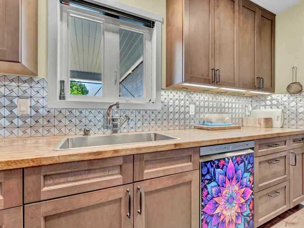 MLS® A2229661 - 159 Elgin Street  in NONE Irvine, Residential