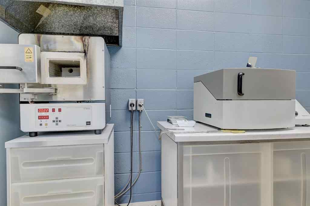MLS® A2229662 - 10018 101 Avenue  in NONE Grande Prairie, Commercial