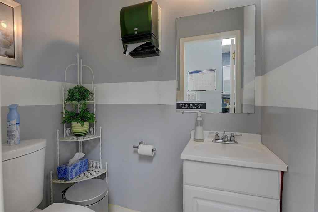 MLS® A2229662 - 10018 101 Avenue  in NONE Grande Prairie, Commercial
