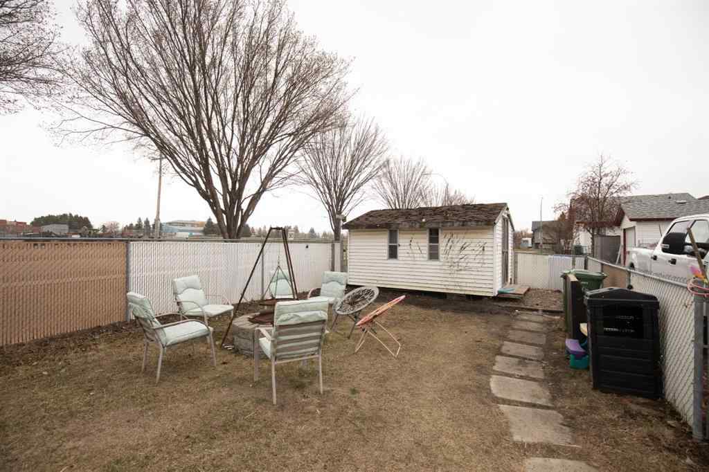 MLS® A2229707 - 5203 42 Street  in Westwood Innisfail, Residential